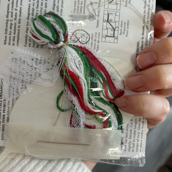 5/$25 Holiday time teapot crafts embroidery kit 🪡 - Picture 6 of 6